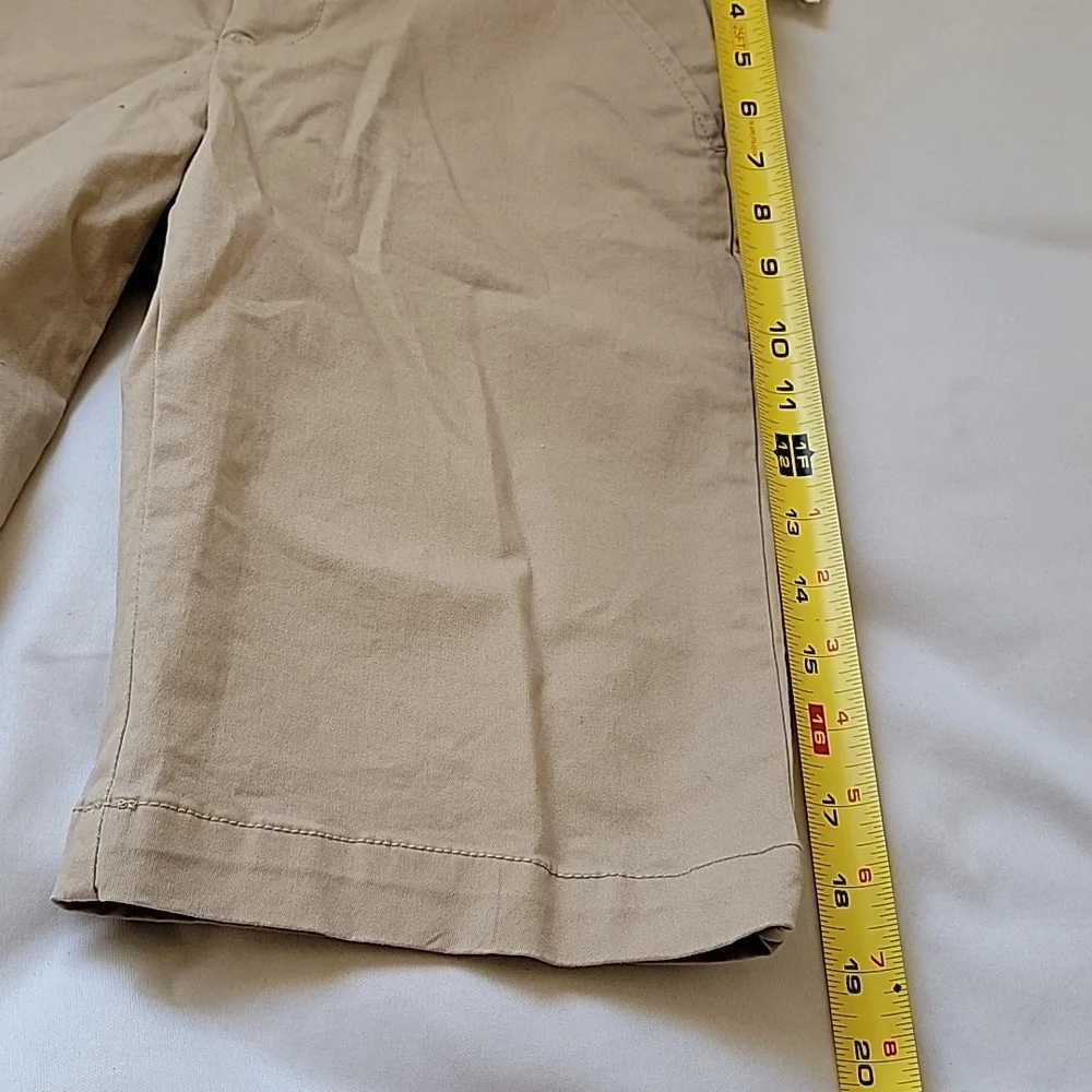 NWT GAPKids Uniform Classic Dressy Khaki Shorts Size 16 Slim